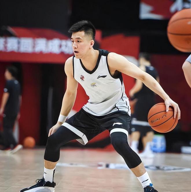 开云官网-转会期摩纳哥备战CBA季后赛孟菲斯灰熊复出首秀备战NBA总决赛，里尔今晚遗憾出局直接炸裂的简单介绍